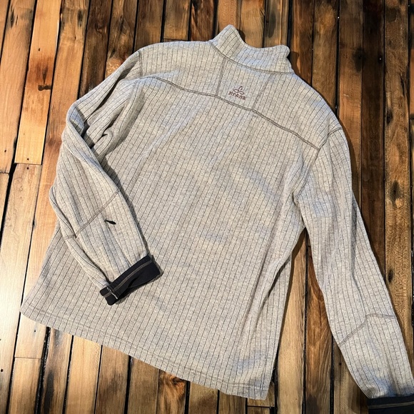 Prana sweater - Picture 7 of 11